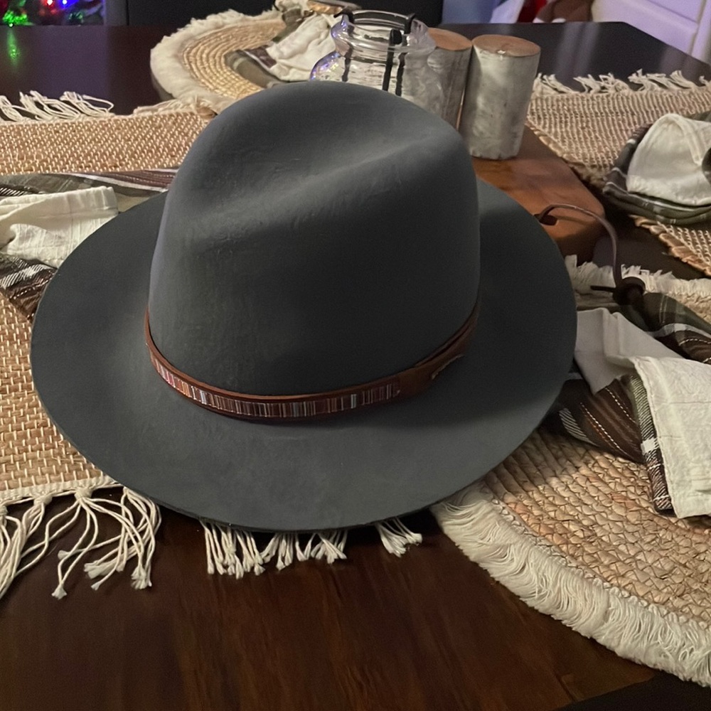 Orvis 💯 wool hat